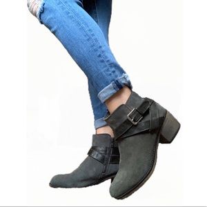 SONOMA Women’s Charcoal Ankle Boots